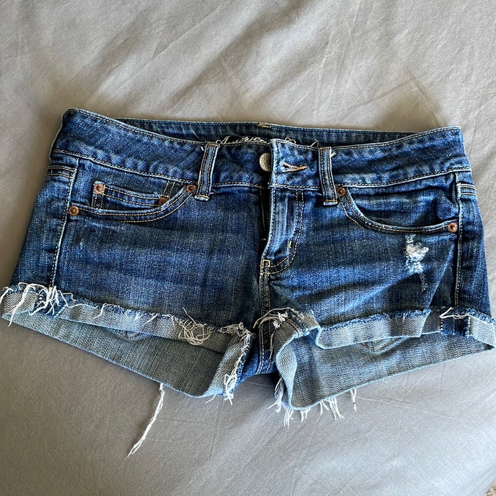 Low Rise AEO Jean Shorts